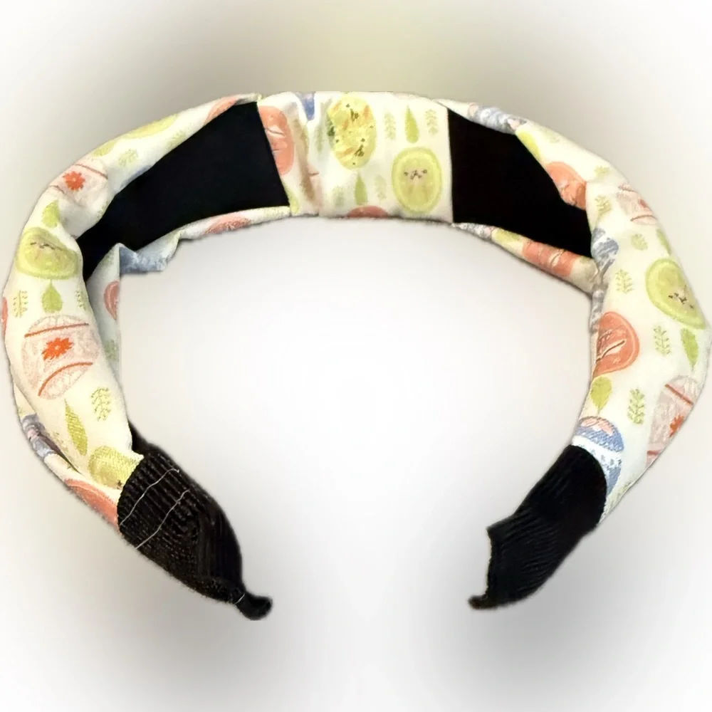 💚Pastel Easter Themed Twist Headband/NIP💚
